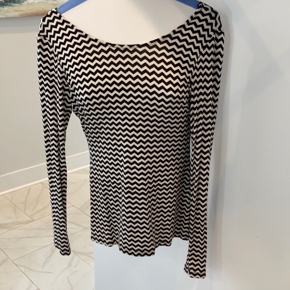 Honey Belle black and cream Chevron Top with Pink bow